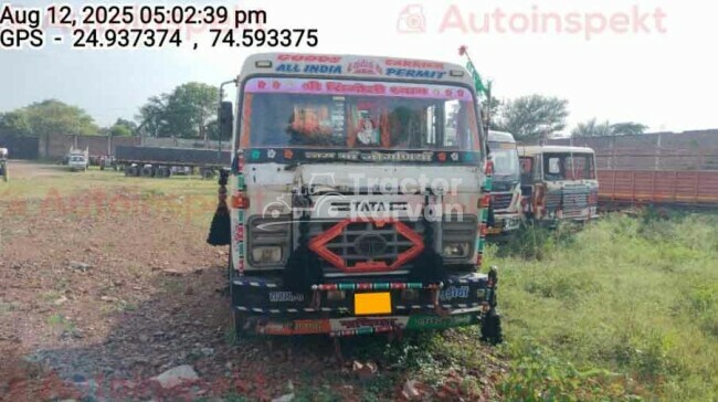 Tata LPS 4018 Tractor