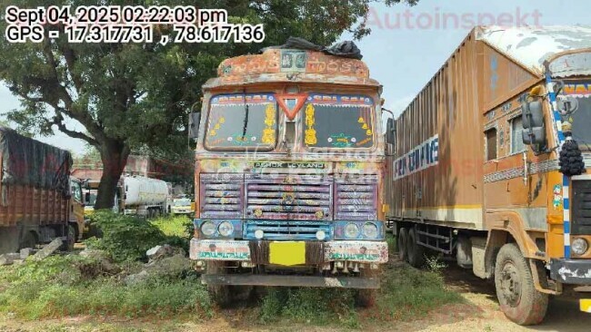 Ashok Leyland 3118 Tractor