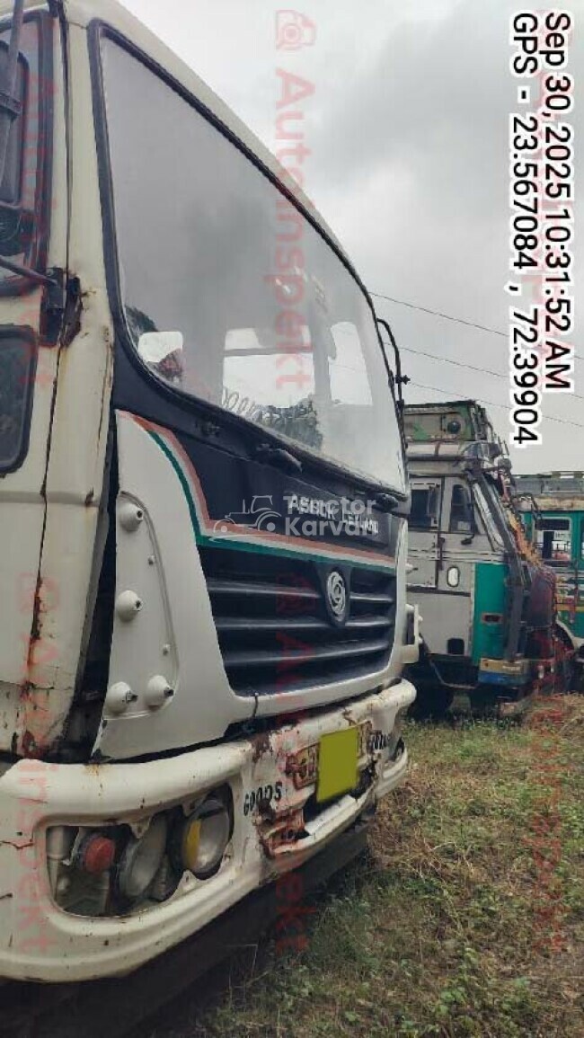 Ashok Leyland U 4923 TT Tractor