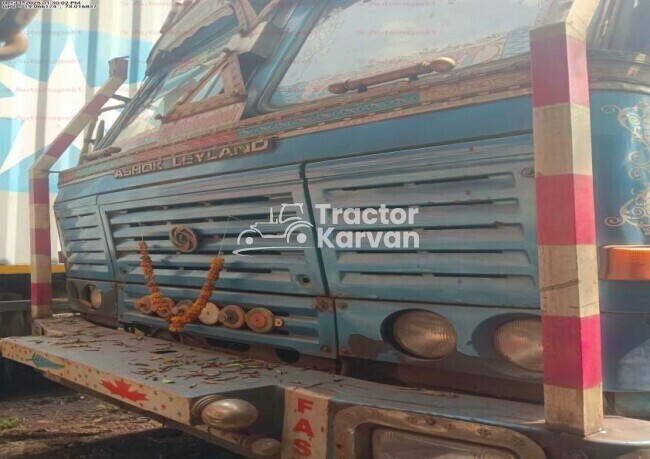 Ashok Leyland 3718 Tractor