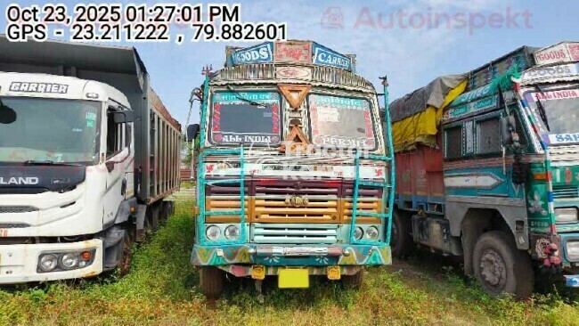 Ashok Leyland 3118 Tractor