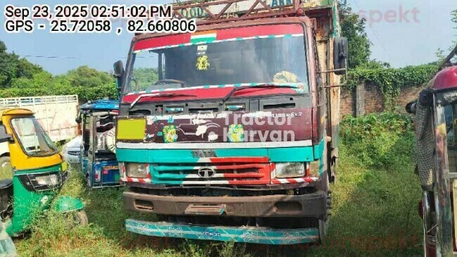 Tata LPT 1109 Tractor