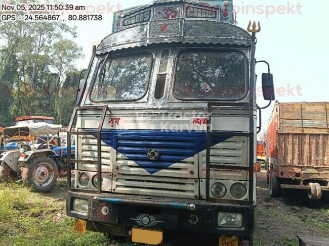 Ashok Leyland 3718 Tractor