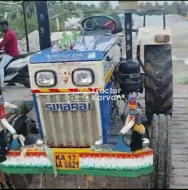 Swaraj 735 XM Tractor