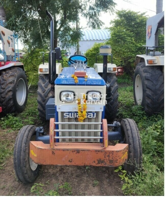 Swaraj 735 FE Tractor