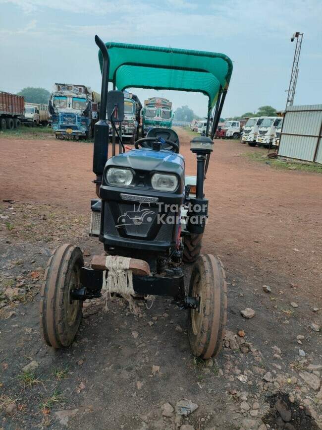 एस्कॉर्ट्स स्टीलट्रैक 18 ट्रैक्टर