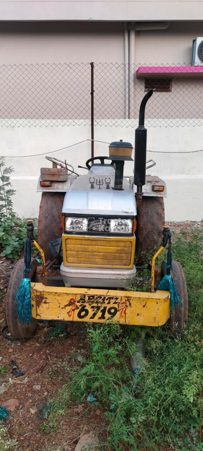 Eicher 380 Tractor