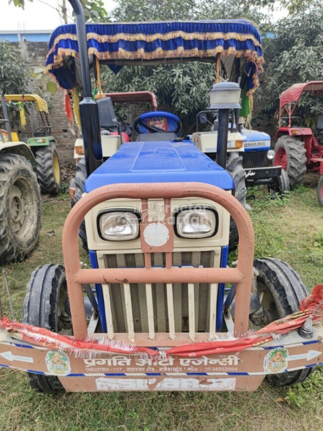 Swaraj 735 FE Tractor