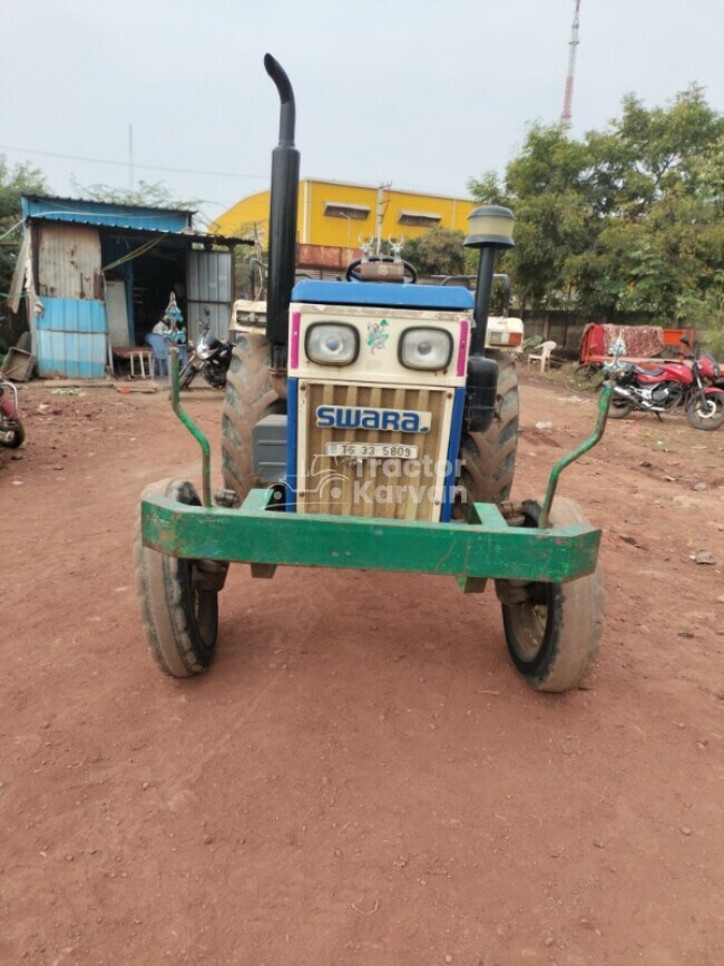 Swaraj 735 FE Tractor