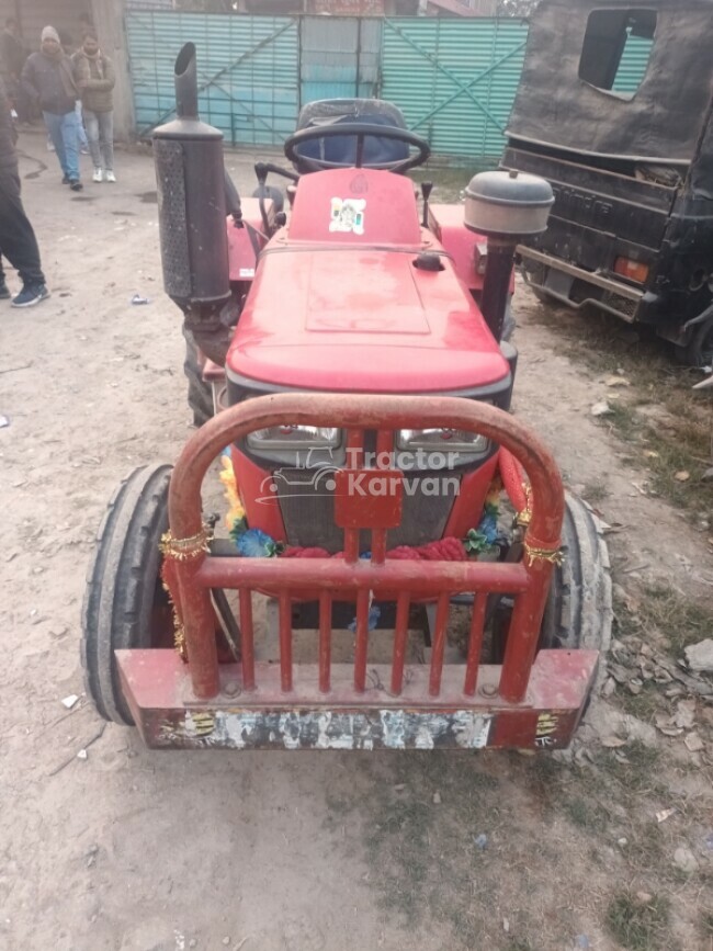 Mahindra Yuvraj 215 NXT Tractor