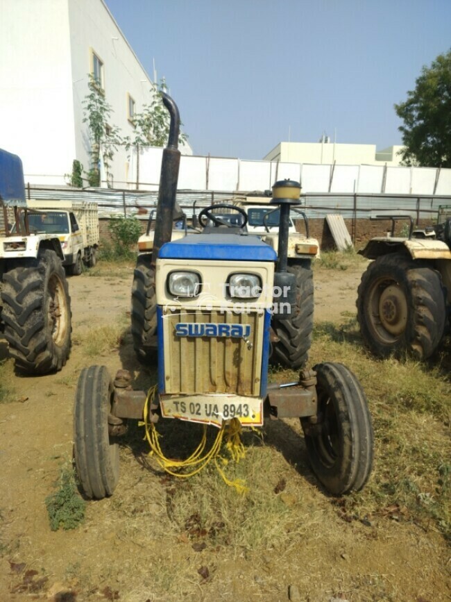 Swaraj 735 FE Tractor
