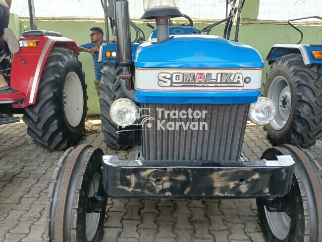 सोनालिका सिकंदर DI 50 DLX 12+12  ट्रैक्टर