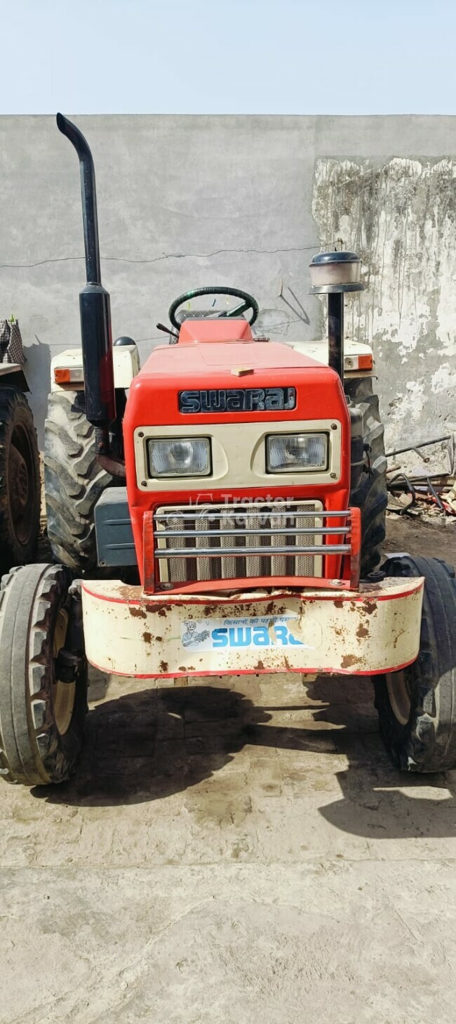 Swaraj 855 FE Tractor