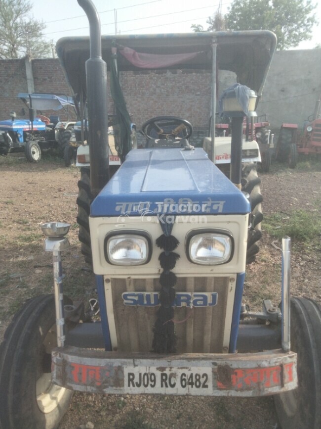 Swaraj 735 FE Tractor