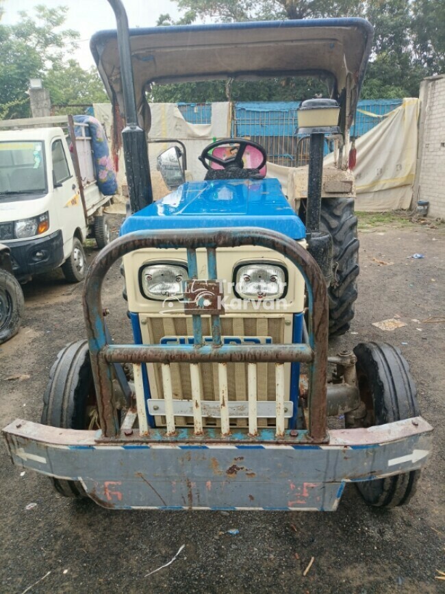 Swaraj 735 XT Tractor