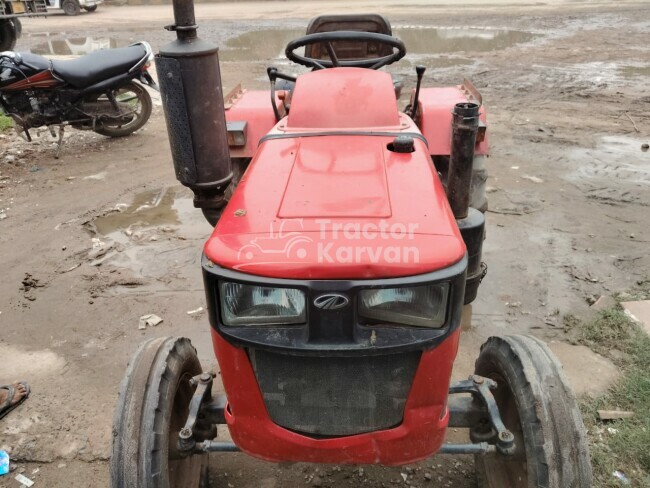 Mahindra Yuvraj 215 NXT Tractor