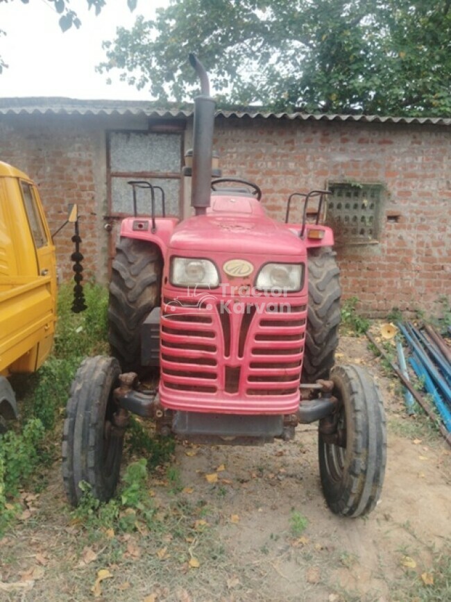 Mahindra 585 DI Tractor