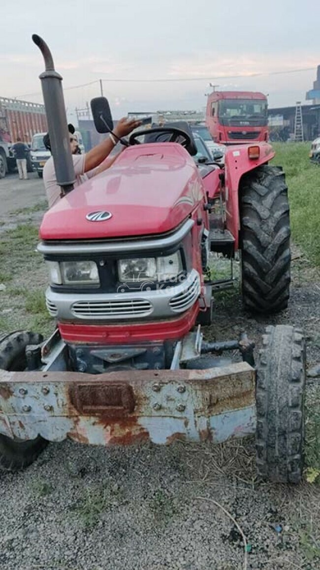 Mahindra Arjun Ultra -1 555 DI Tractor