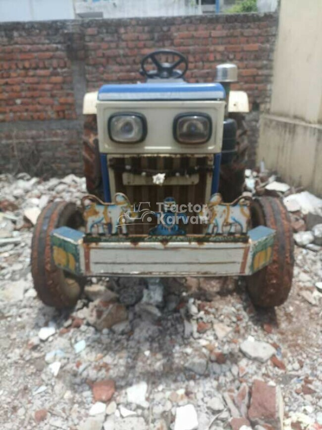Swaraj 735 FE Tractor