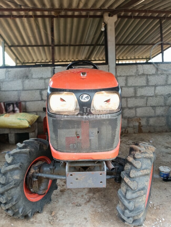 Kubota Neostar B2741S Tractor