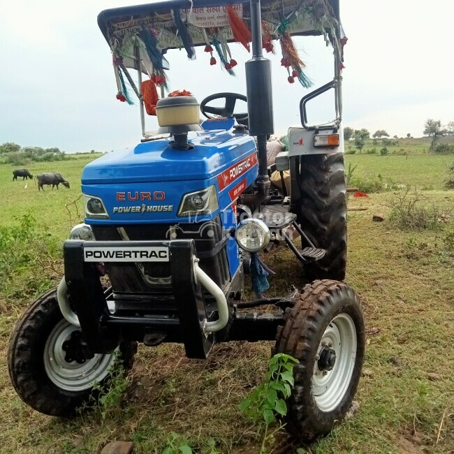 Powertrac Euro 42 Plus Loadmaxx Tractor