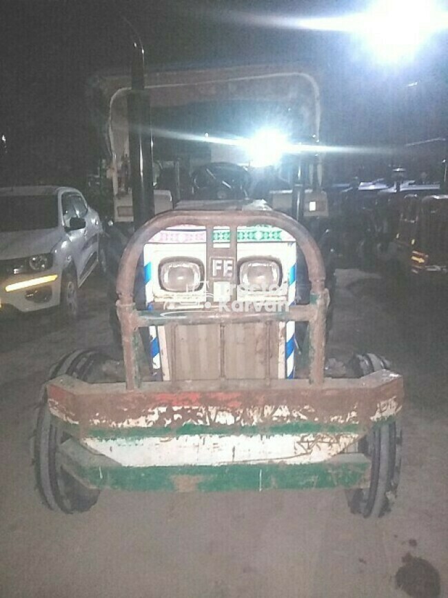 Swaraj 735 FE Tractor