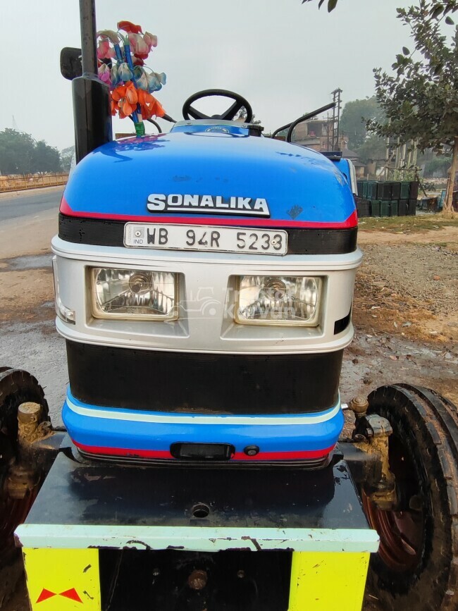 सोनालिका सिकंदर RX 47 ट्रैक्टर
