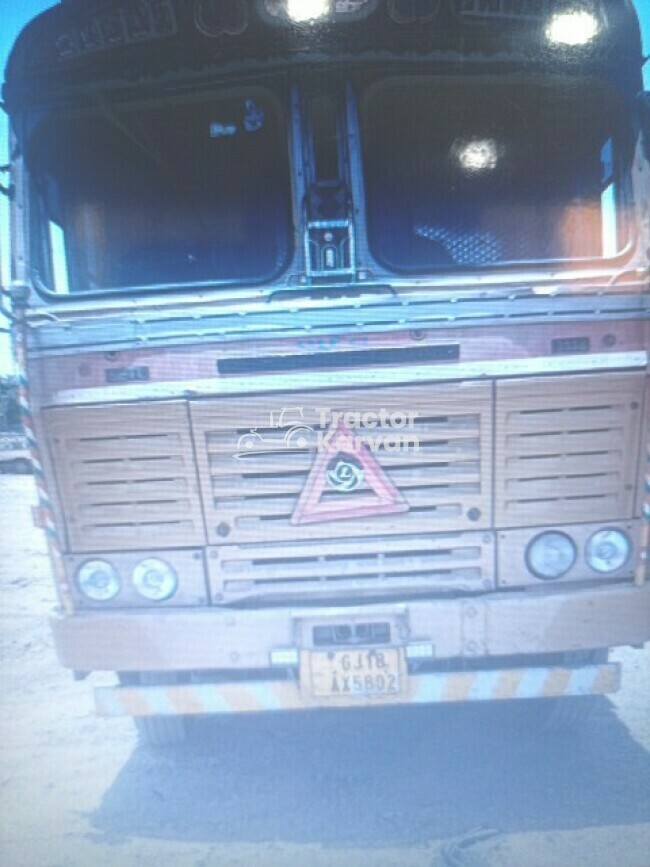 Ashok Leyland 3118 Tractor