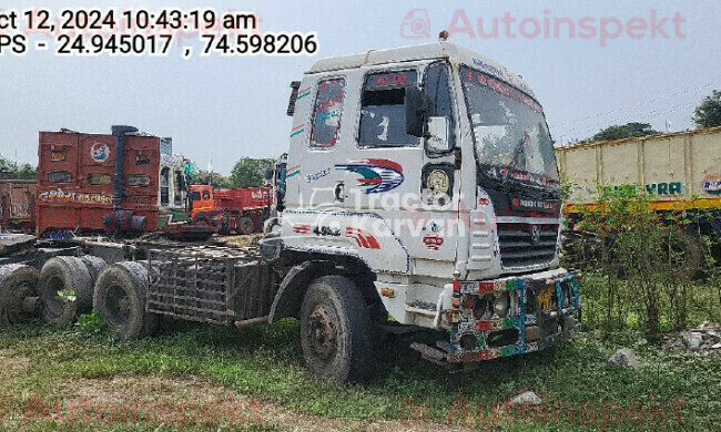 Ashok Leyland U 4923 TT Tractor