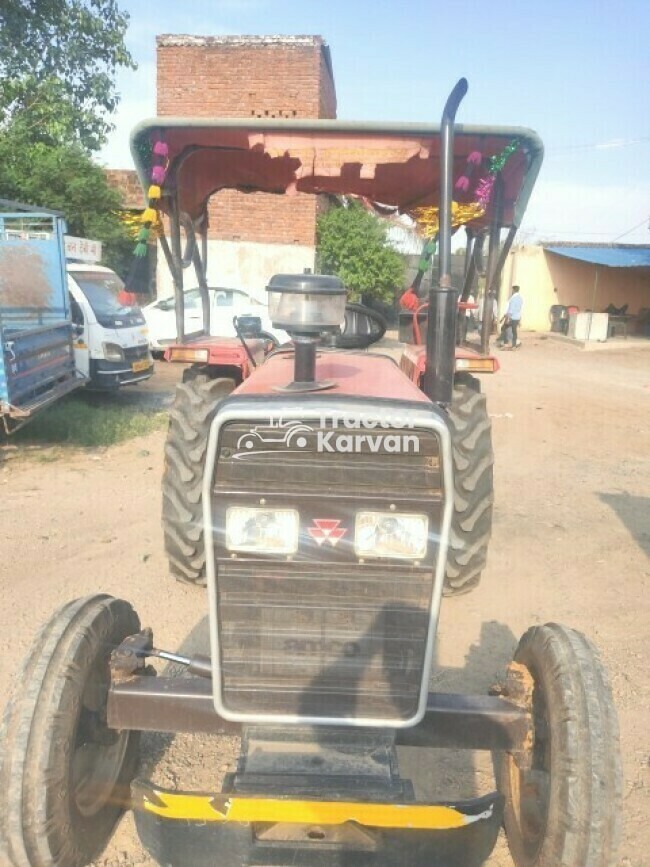 Massey Ferguson 7235 DI Tractor