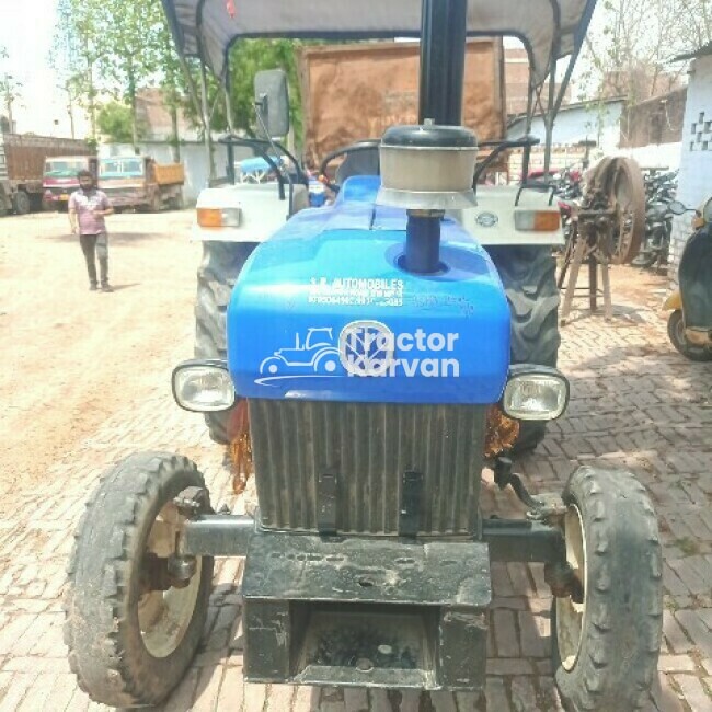 New Holland 3032 NX Tractor