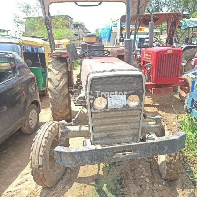 Massey Ferguson 1035 DI Mahashakti Tractor